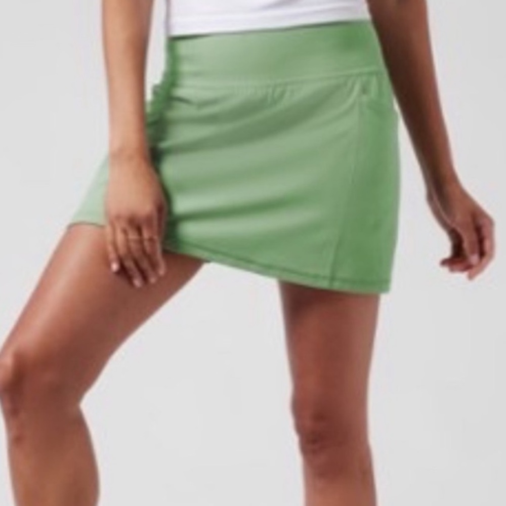 Athleta Salutation Stash Pocket 16.5” Athletic Skort